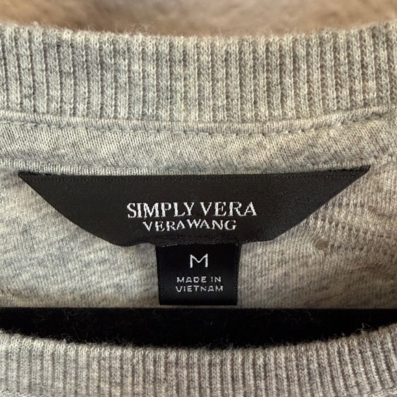 Simply Vera Vera Wang Light Gray Knit Top - Picture 2 of 5